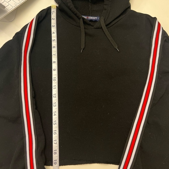 Roma Concept - Black Cropped Hoodie with Red strips - Size Large - Picture 7 of 9
